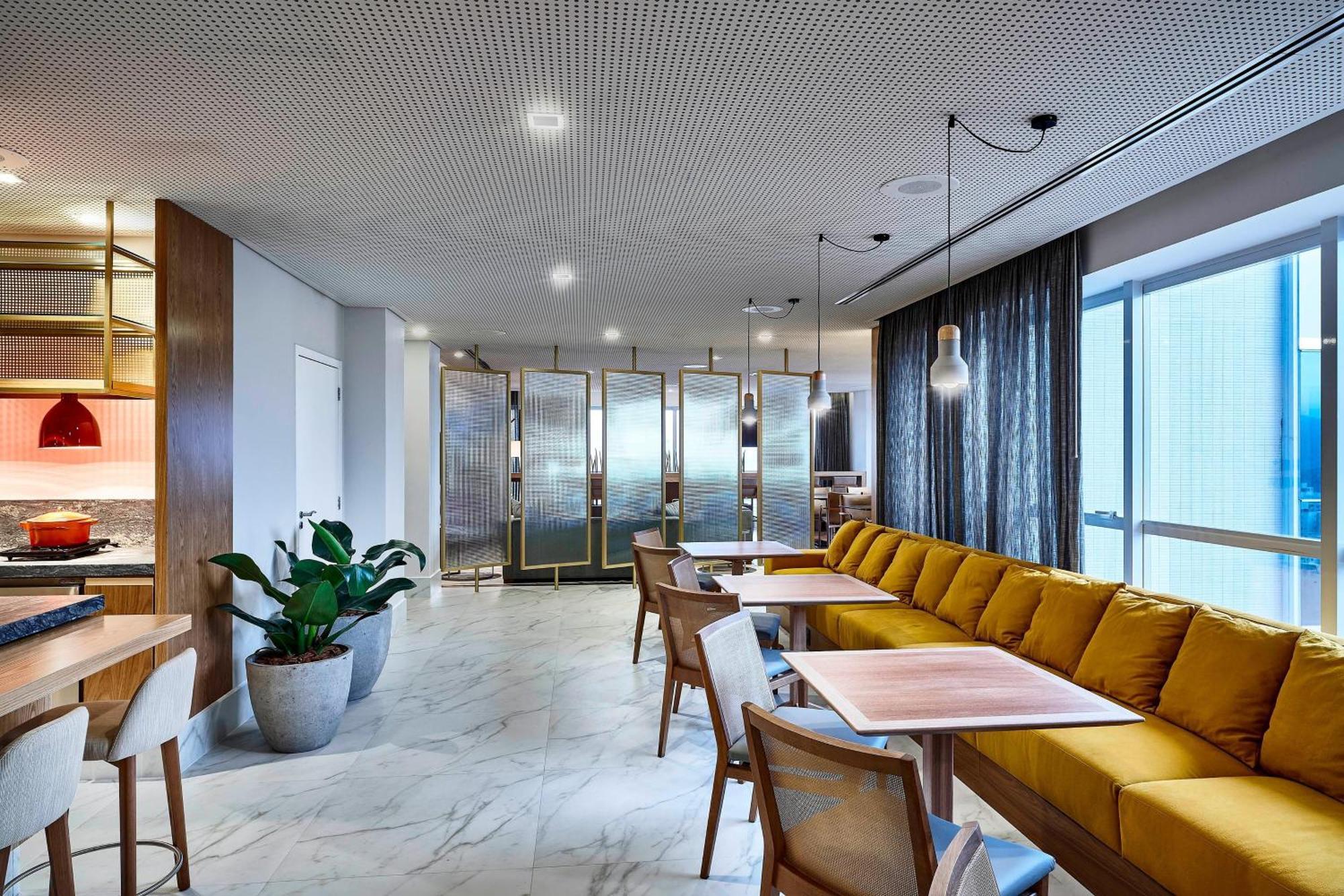 Sheraton Santos Hotel Exteriér fotografie The lounge at the airport