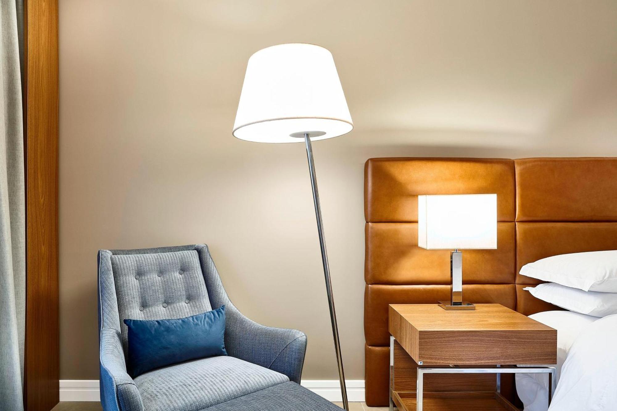 Sheraton Santos Hotel Exteriér fotografie Floor lamp