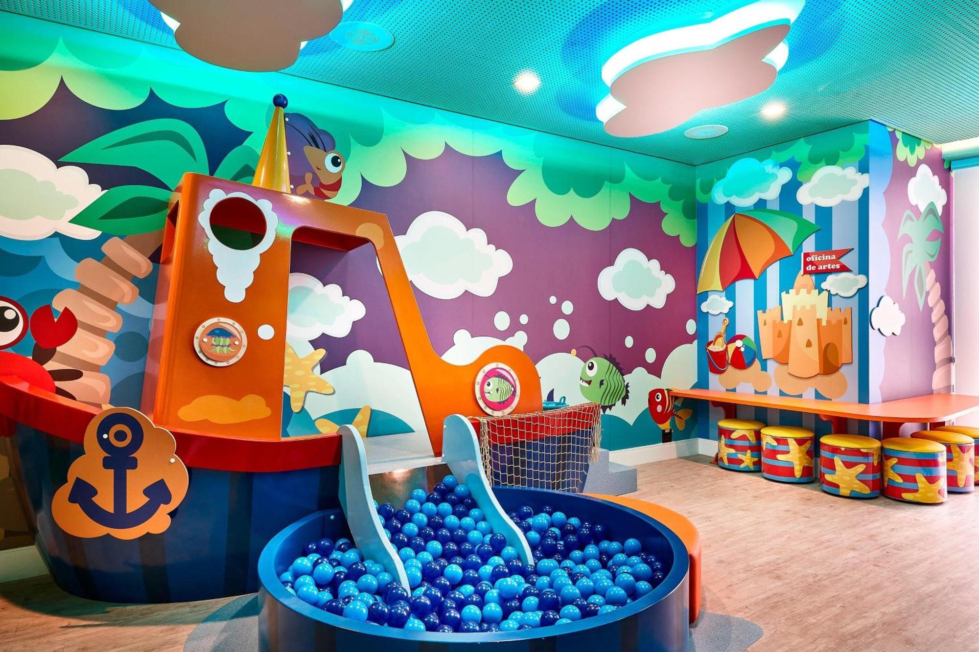 Sheraton Santos Hotel Exteriér fotografie The Play Zone