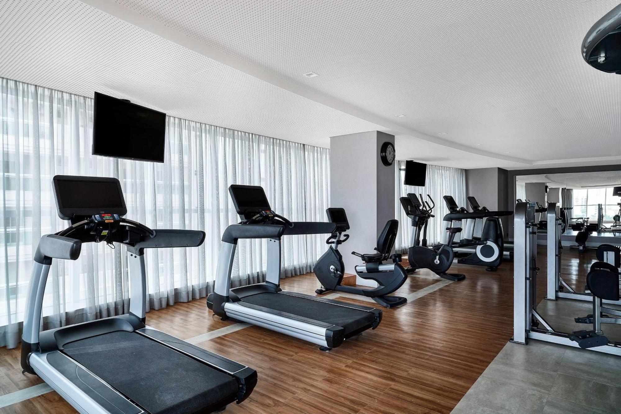 Sheraton Santos Hotel Exteriér fotografie The gym at the hotel