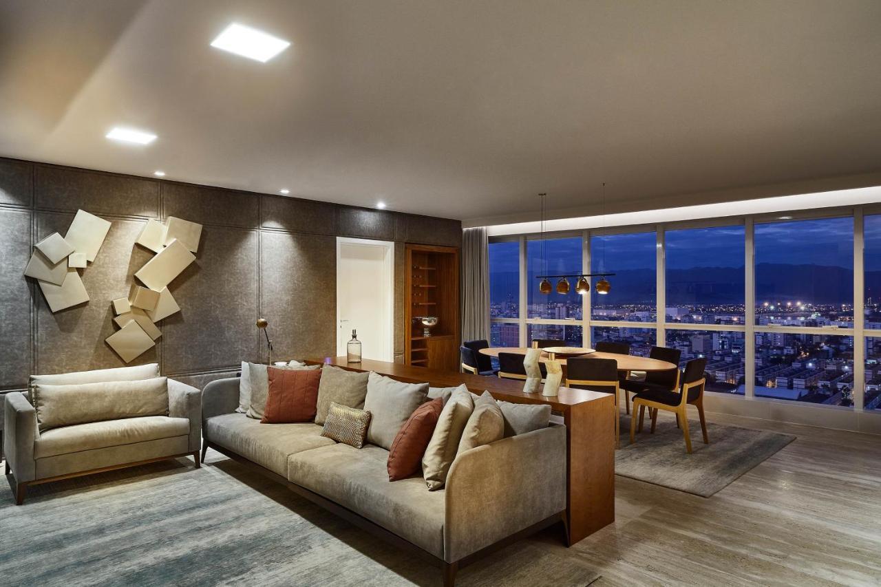 Sheraton Santos Hotel Exteriér fotografie A living room in a typical apartment